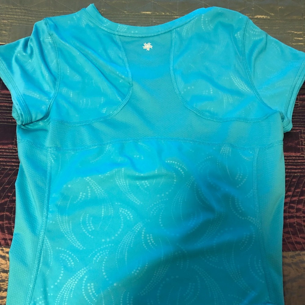 Exercise shirt - Picture 2 of 4